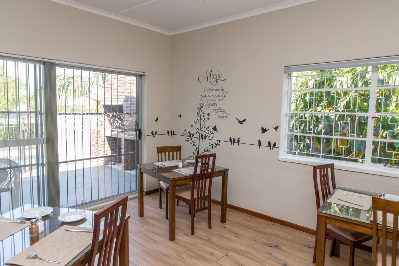 Villa Borghesi Upington Exterior photo