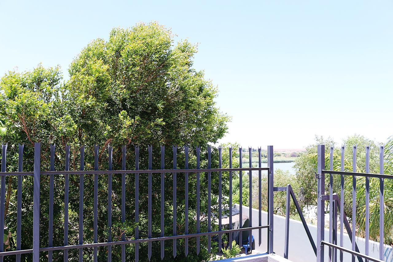 Villa Borghesi Upington Exterior photo