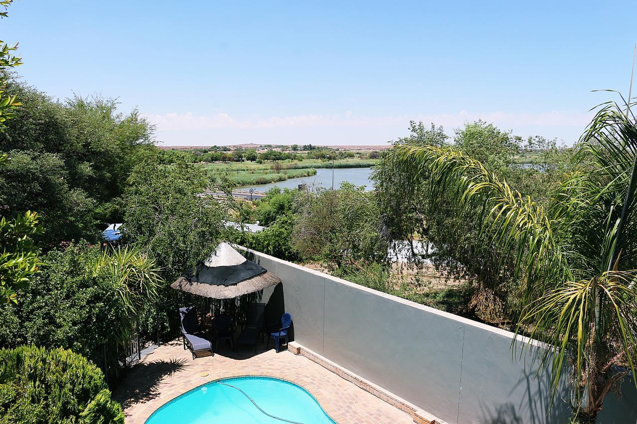 Villa Borghesi Upington Exterior photo